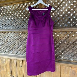 Jax mother of the bride groom magenta satin w dress classy - size 12 sleeveless